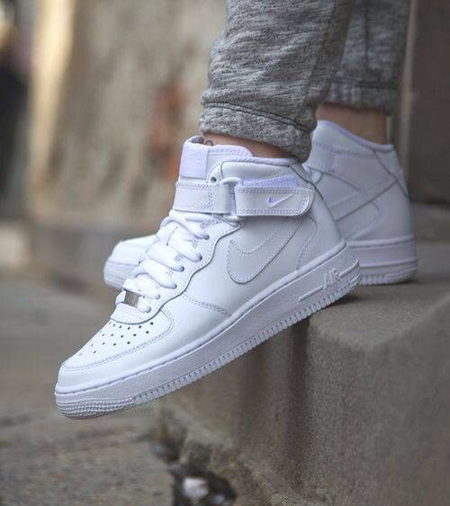 NIKE AIR FORCE Bota